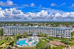 601 Retreat Beach Circle photo 4