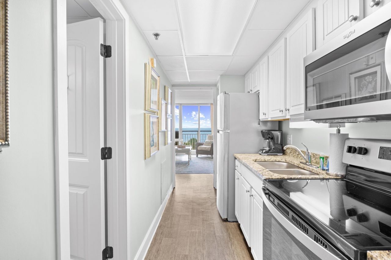 601 Retreat Beach Circle Photo 5