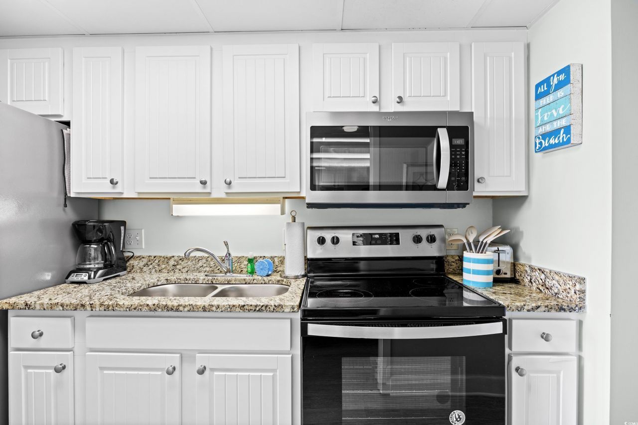 601 Retreat Beach Circle Photo 6