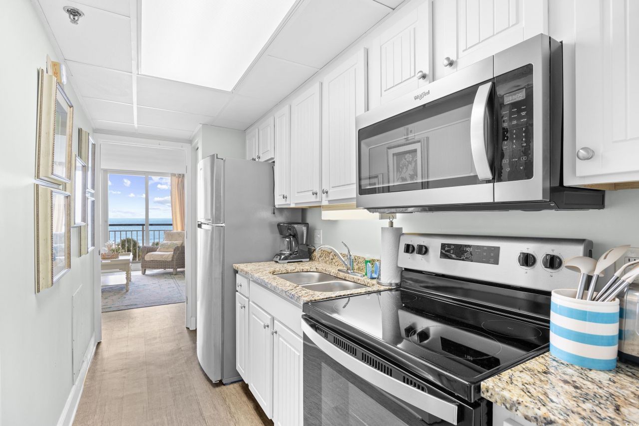 601 Retreat Beach Circle Photo 7