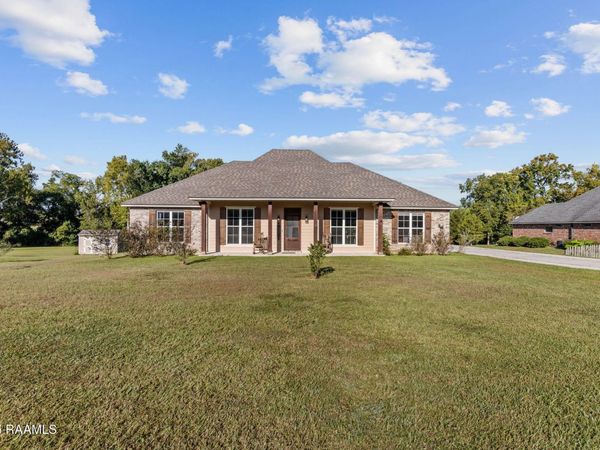131 Rue Christina, Opelousas, LA 70570