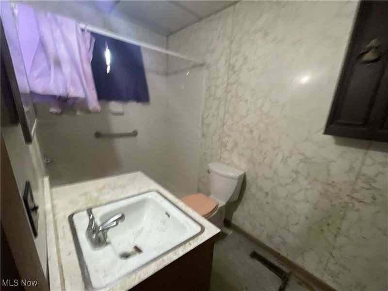 48 S Main Street, Roseville, OH 43777 Photo 12