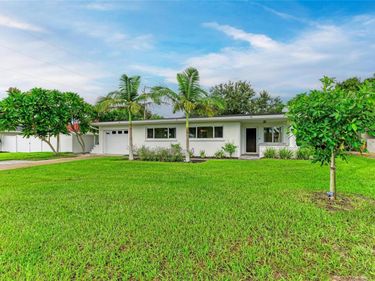 302 SAN MARCO DRIVE, VENICE, FL 34285