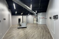 320 W Coleman Boulevard photo 4