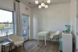 103 Palm Boulevard photo 4