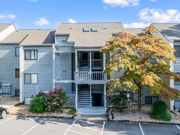 150 Sailor's Cove DR, Unit 1218, Moneta, VA 24121