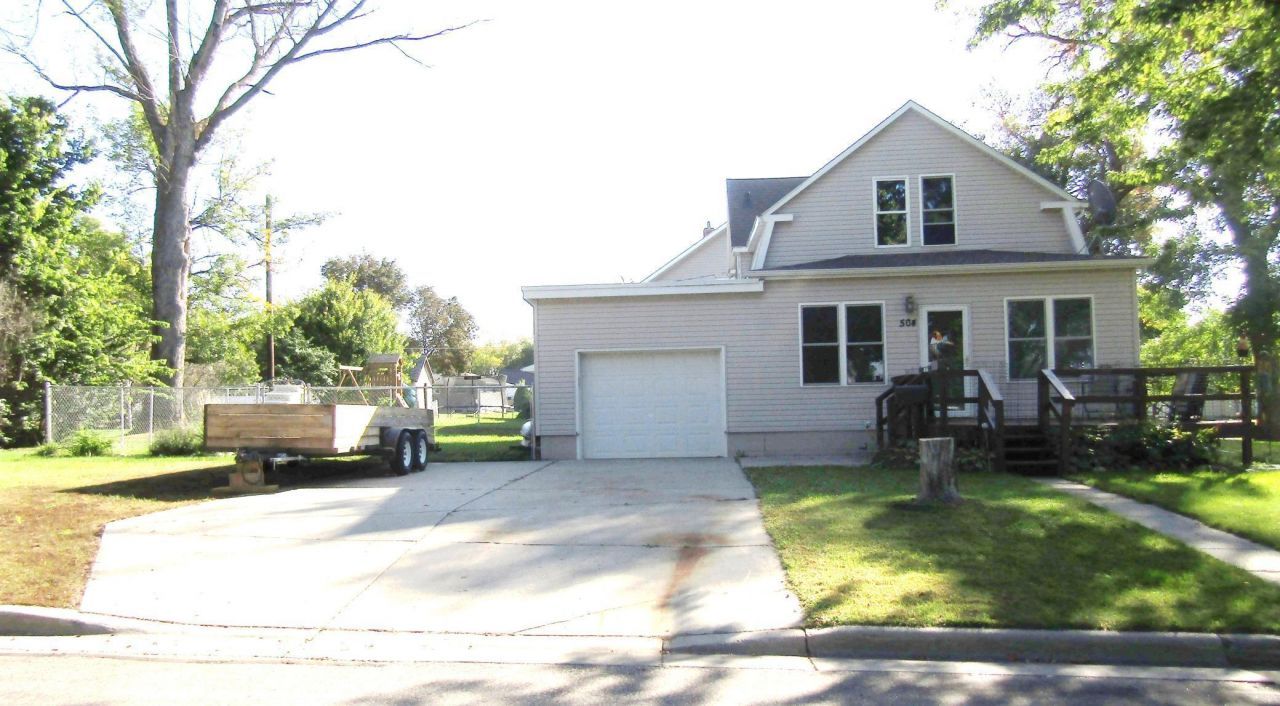 504 9th Avenue, Madison, MN 56256 Main Photo