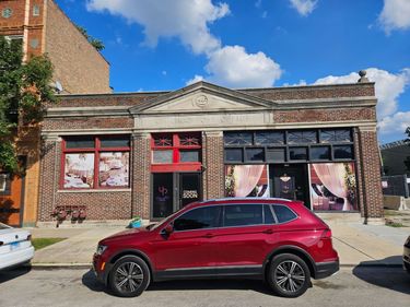 11057-11059 S Homewood Avenue, Chicago, IL 60643