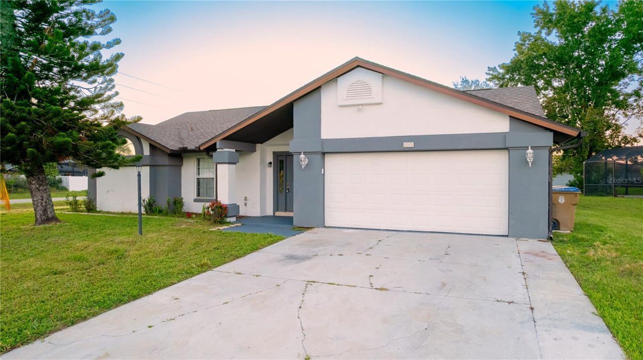 702 Del Rio Way, Kissimmee, FL 34758 Photo