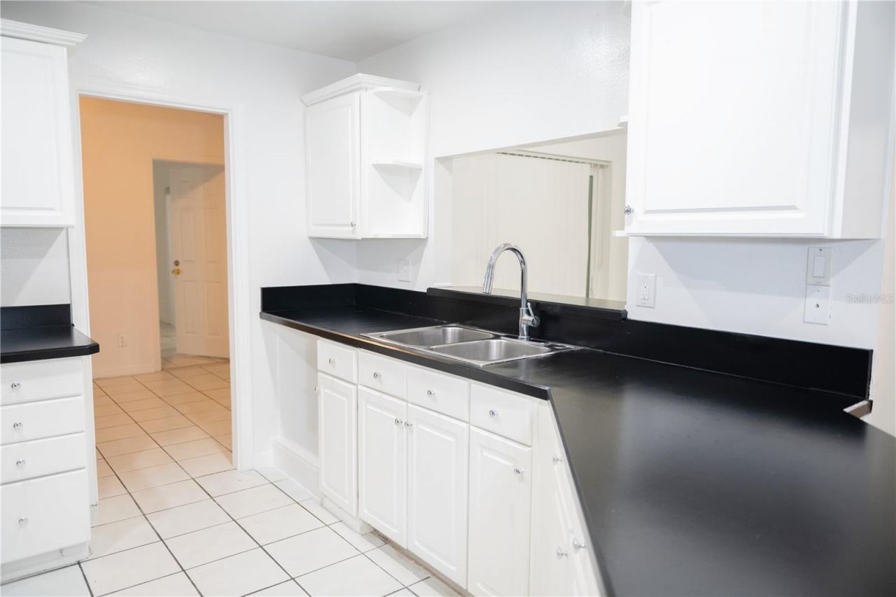 702 Del Rio Way, Kissimmee, FL 34758 Photo