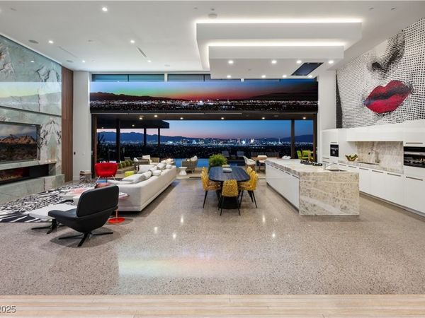 11 Cloud Chaser Boulevard, Henderson, NV 89012