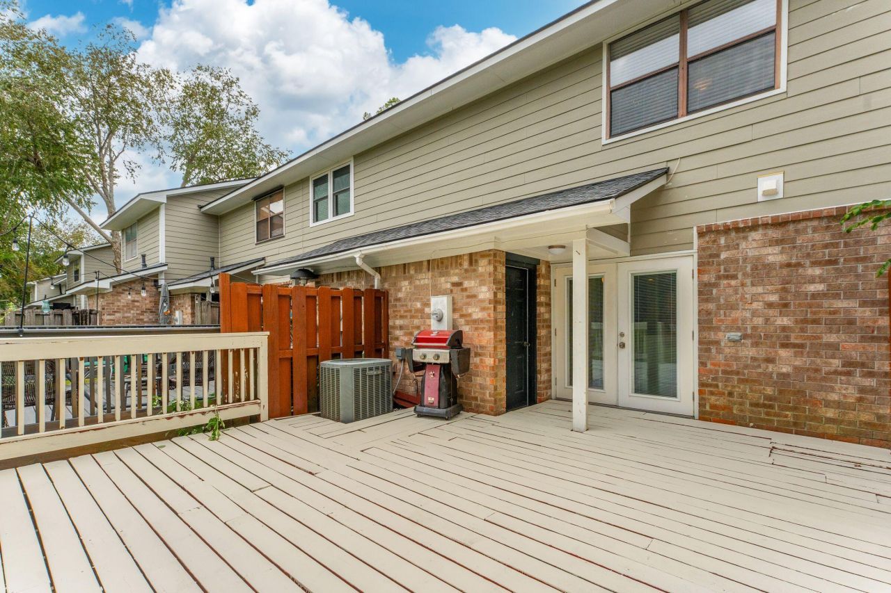 1192 Julian Clark Road Photo 10