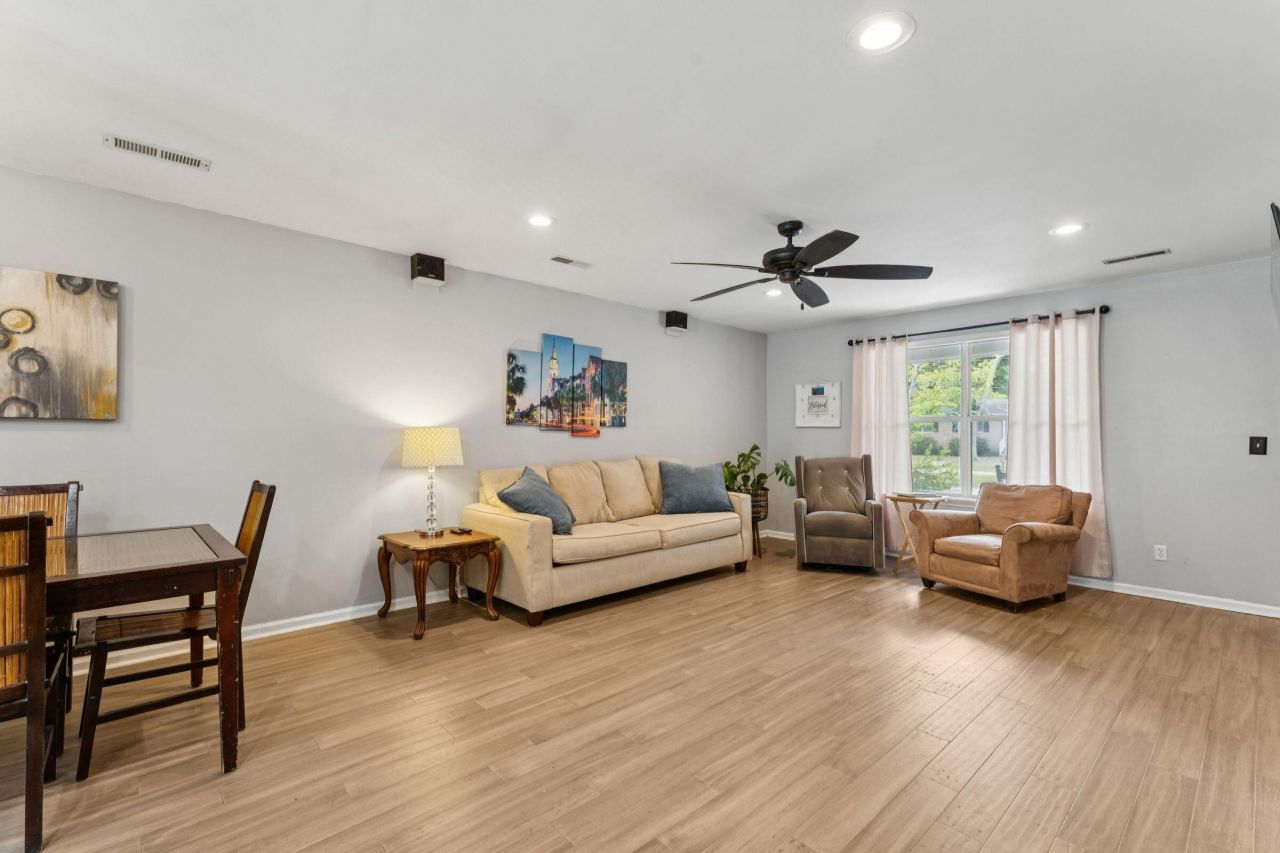 1192 Julian Clark Road Photo 15