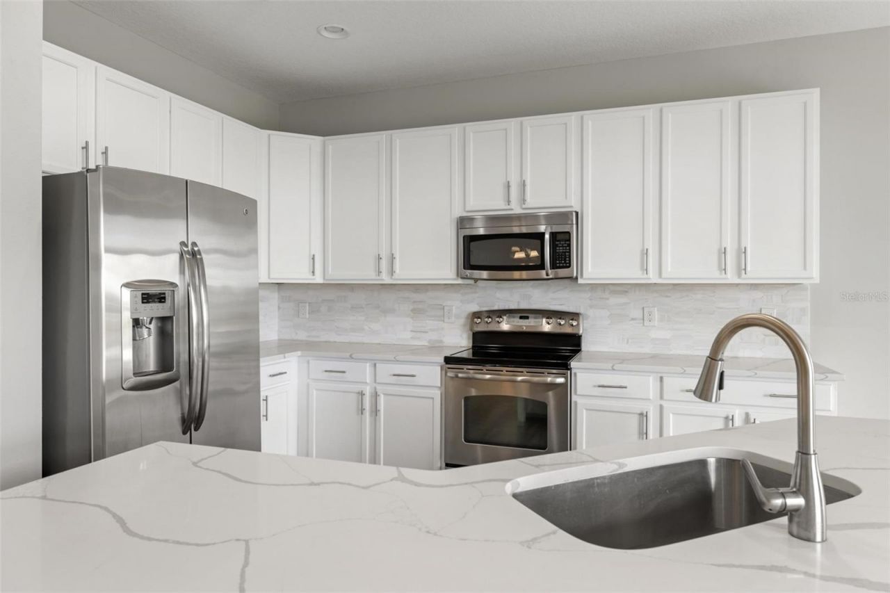 11233 82nd Street E, Parrish, FL 34219 Photo