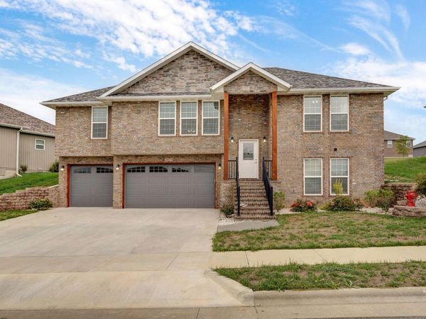 2070 Bull Run Road, Ozark, MO 65721