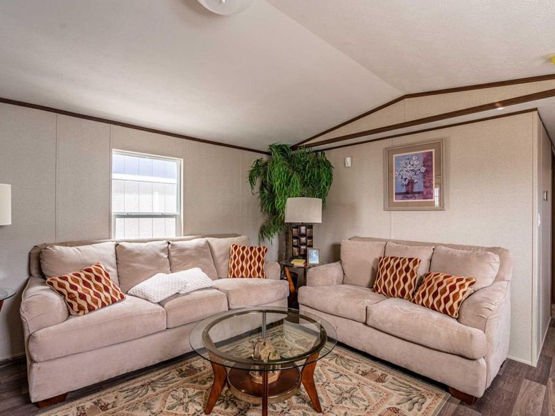 8689 Larkspur Drive, Orient, OH 43146 Photo 14