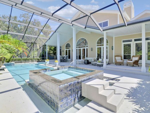 471 N Arrowhead Trail, Indian River Shores, FL 32963