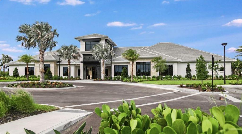 9918 SW Davanti Drive, Port Saint Lucie, FL 34987 Photo