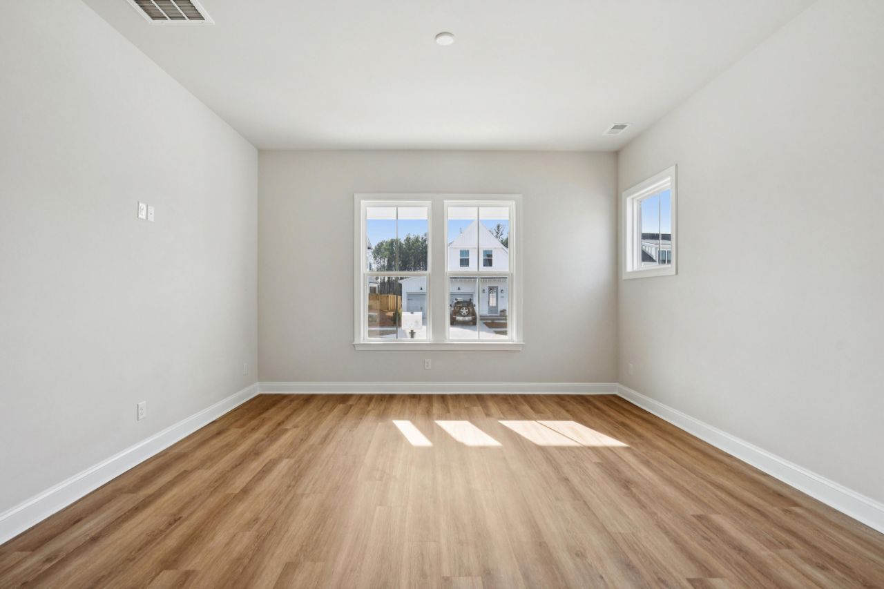 200 Clearpath Drive Photo 24