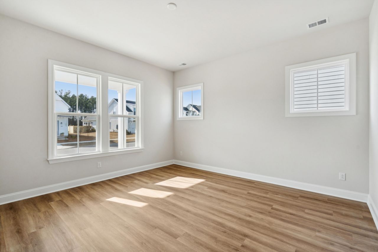 200 Clearpath Drive Photo 25