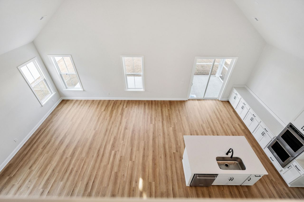 200 Clearpath Drive Photo 34