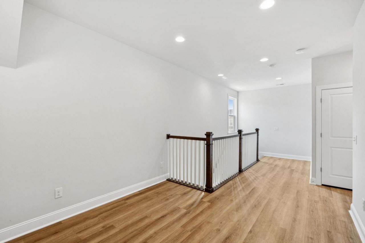 200 Clearpath Drive Photo 37