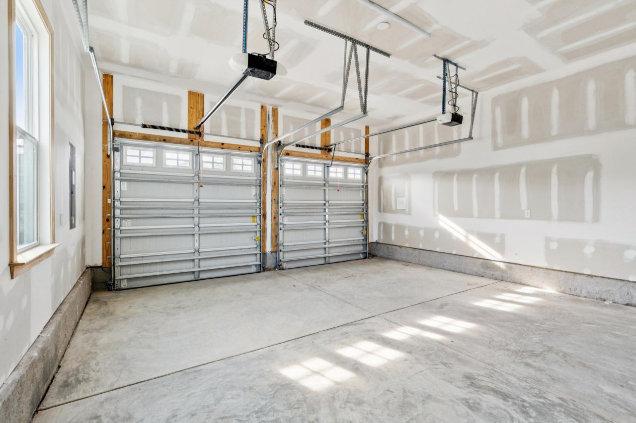 200 Clearpath Drive Photo 55