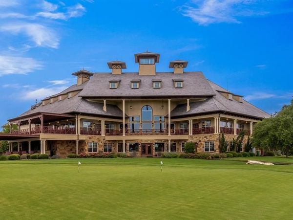 8305 Fullerton Drive, Cleburne, TX 76033