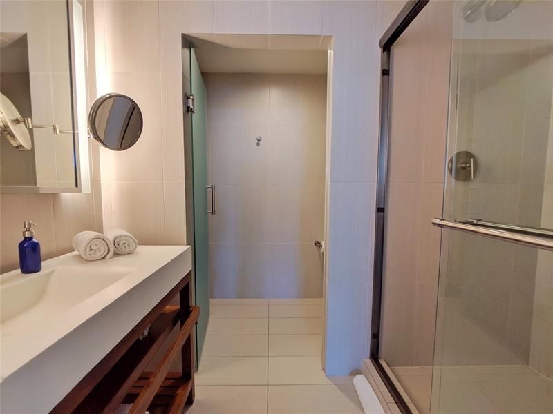 3101 Bayshore Drive, Unit 506, Fort Lauderdale, FL 33304 Photo