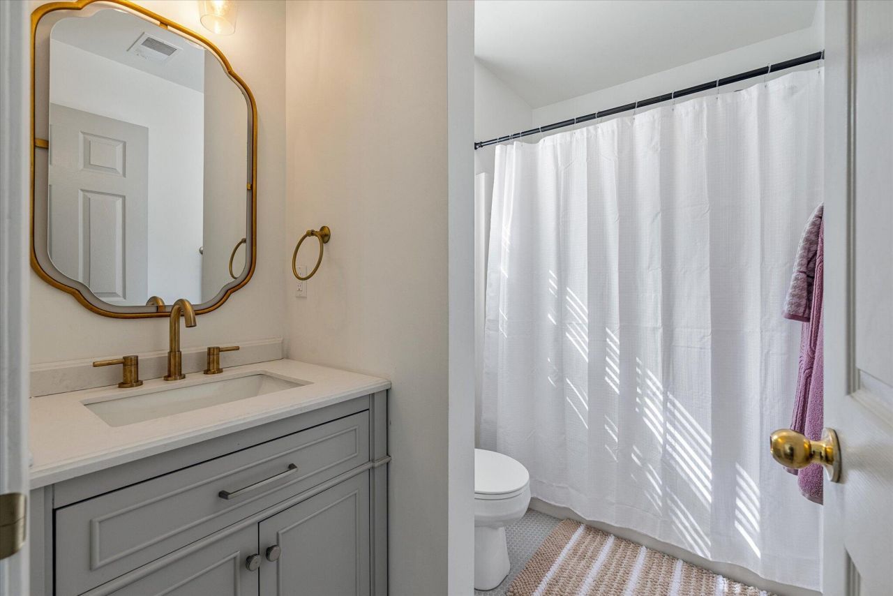 1344 Palm Cove Drive Photo 17