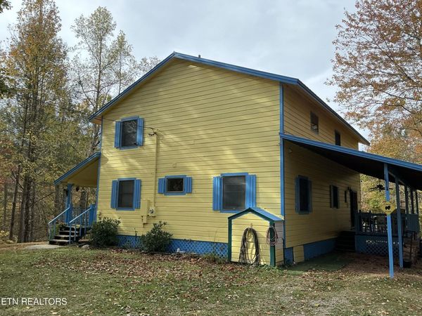 5475 Otto Williams Rd, Cosby, TN 37722