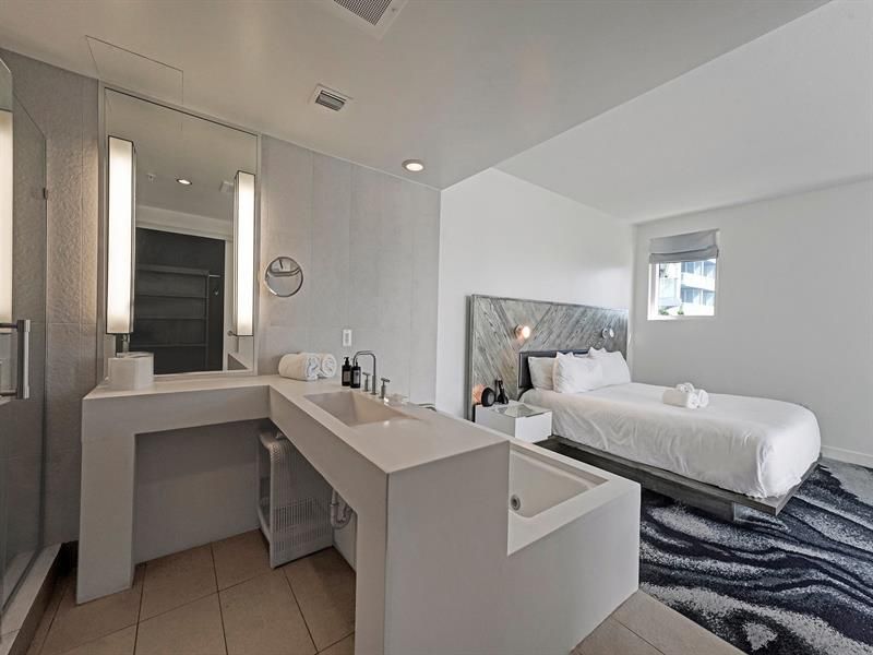 3101 Bayshore Drive, Unit 709, Fort Lauderdale, FL 33304 Photo