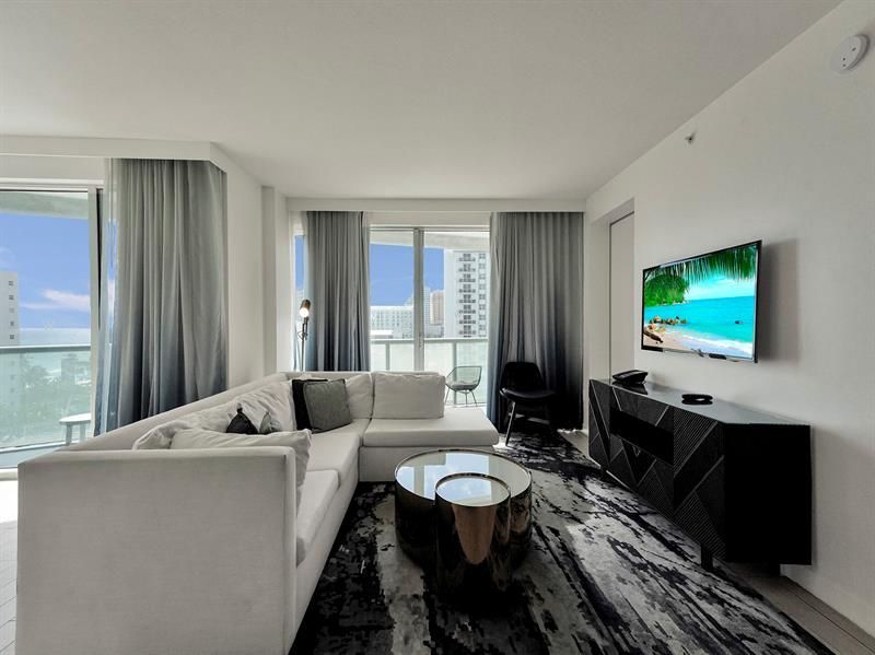 3101 Bayshore Drive, Unit 709, Fort Lauderdale, FL 33304 Photo