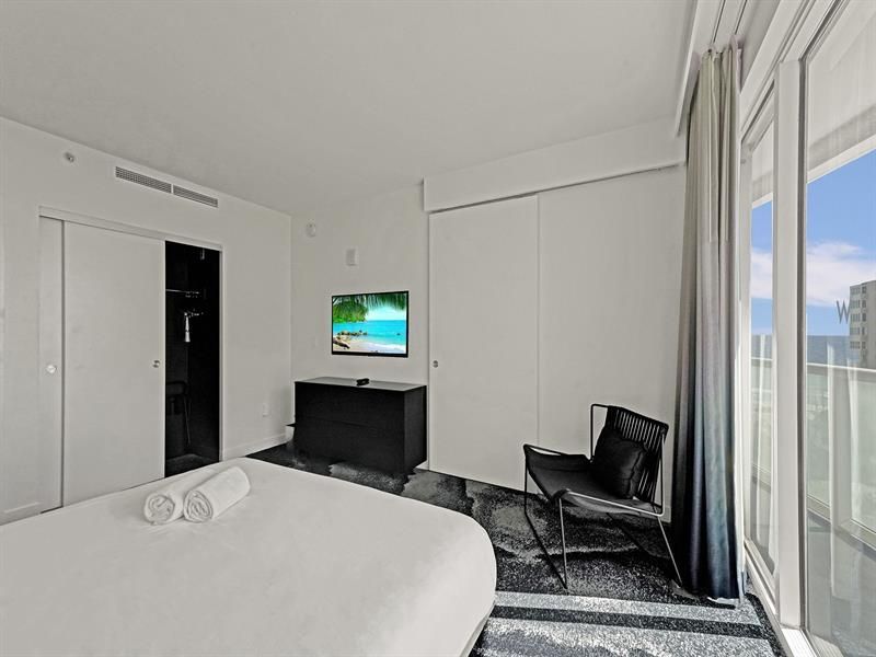 3101 Bayshore Drive, Unit 709, Fort Lauderdale, FL 33304 Photo