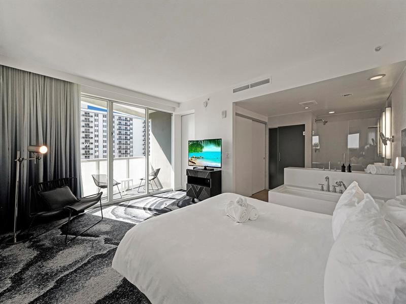 3101 Bayshore Drive, Unit 709, Fort Lauderdale, FL 33304 Photo