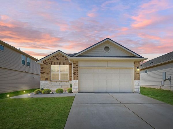 134 Lullaby DR, Georgetown, TX 78626