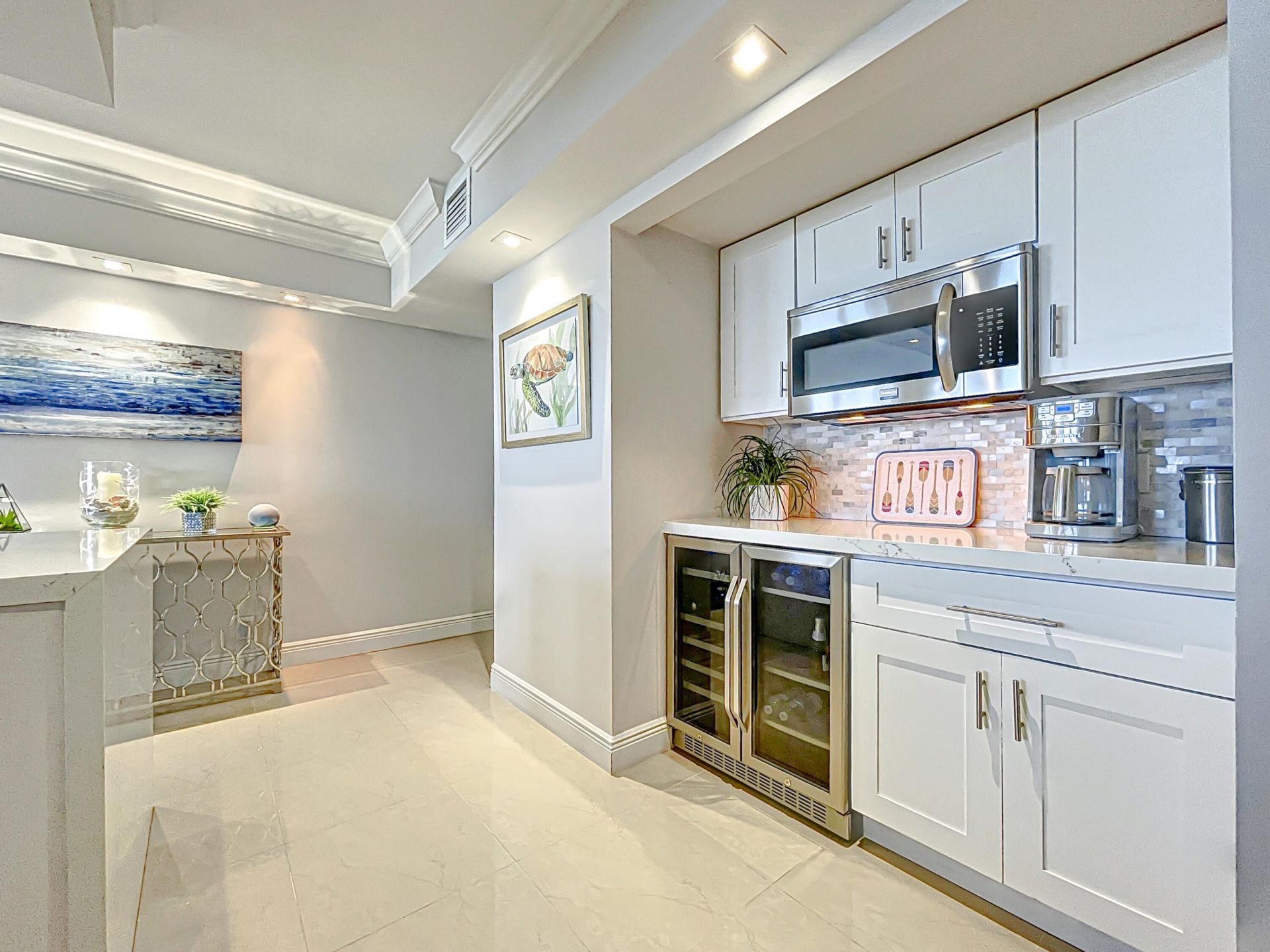 5440 N Ocean Drive, Unit 407, Singer Island, FL 33404 Photo