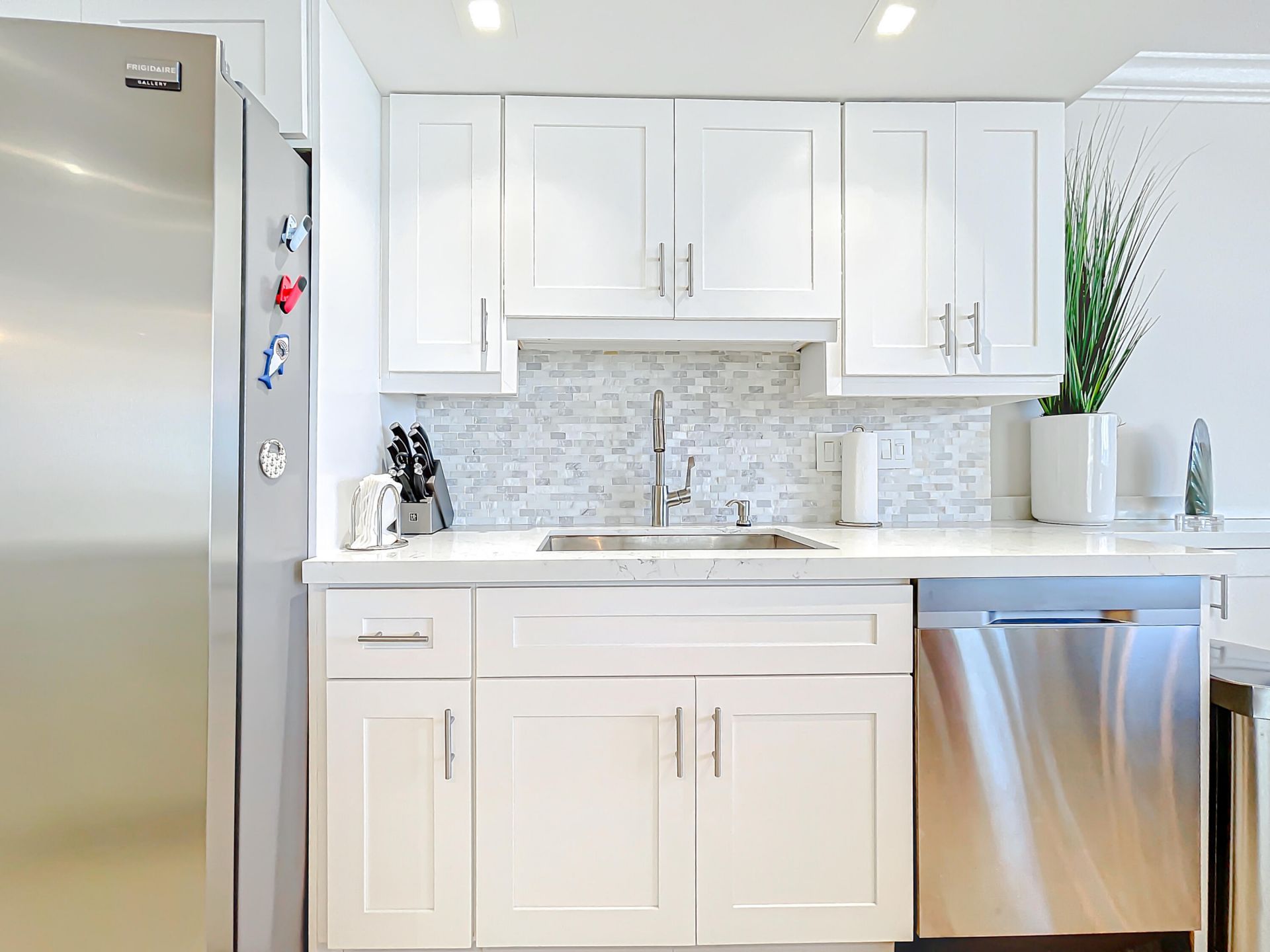 5440 N Ocean Drive, Unit 407, Singer Island, FL 33404 Photo