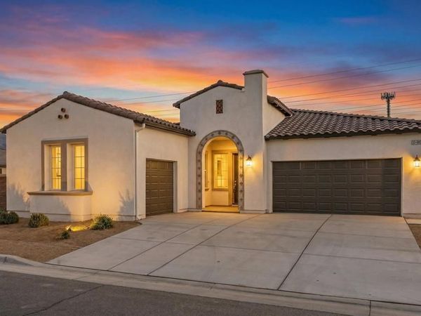 57683 Cantata Drive, La Quinta, CA 92253