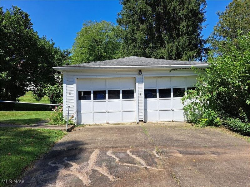 139 East Street, Lore City, OH 43755 Photo 11