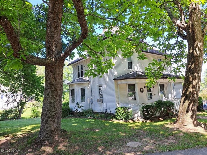 139 East Street, Lore City, OH 43755 Photo 4