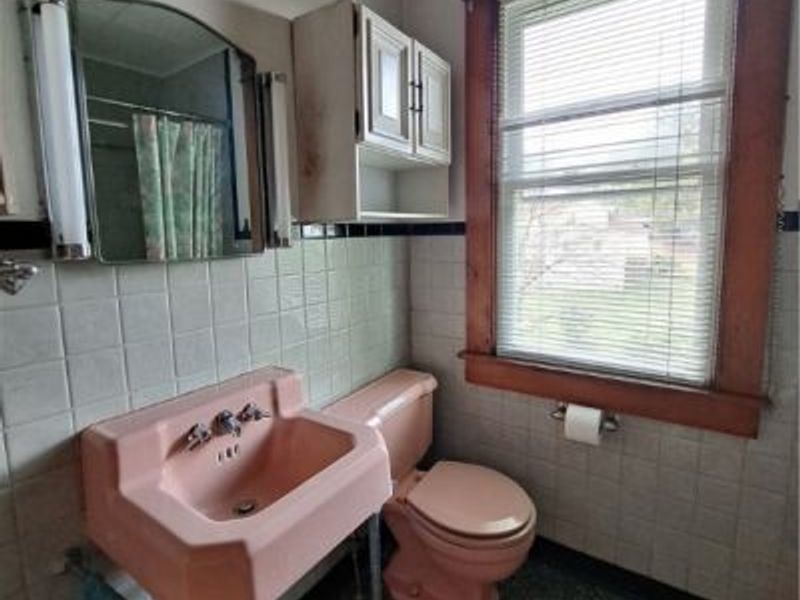 139 East Street, Lore City, OH 43755 Photo 46