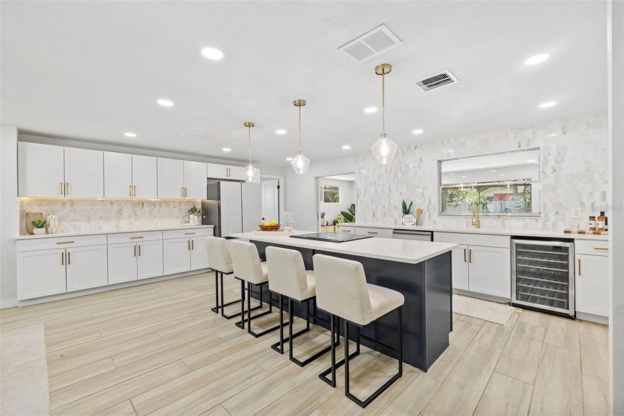 1905 Oro Court, Clearwater, FL 33764 Photo