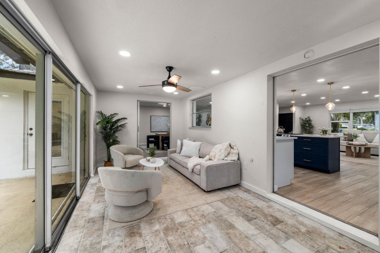 1905 Oro Court, Clearwater, FL 33764 Photo