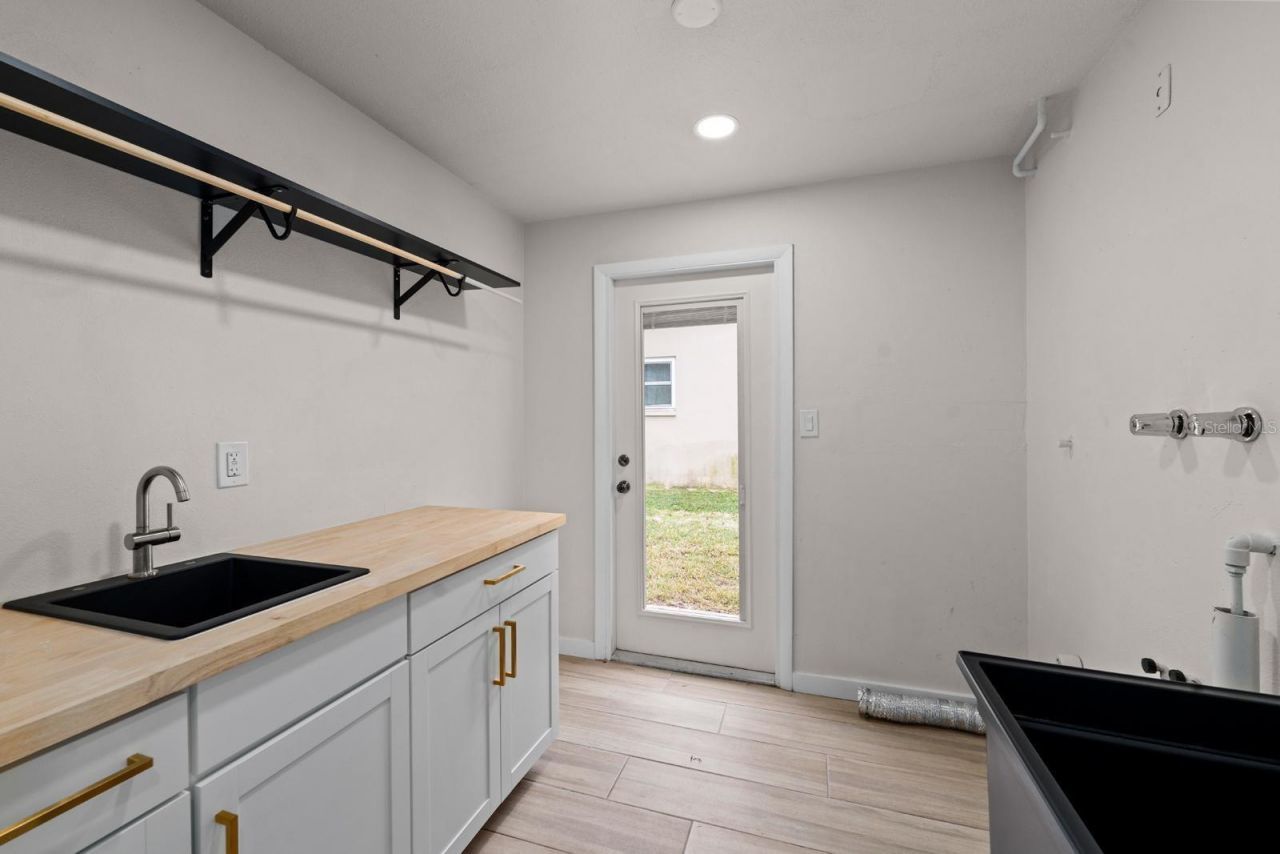 1905 Oro Court, Clearwater, FL 33764 Photo