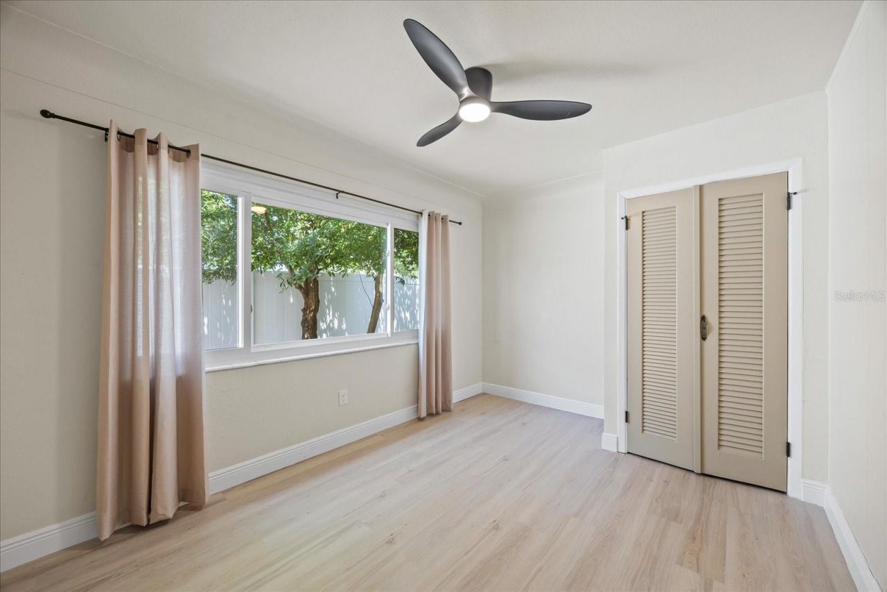 6875 11th Avenue N, Saint Petersburg, FL 33710 Photo