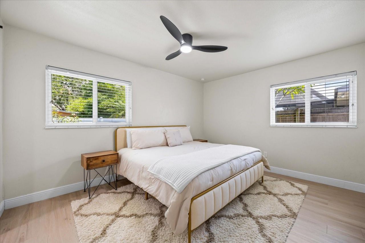 6875 11th Avenue N, Saint Petersburg, FL 33710 Photo