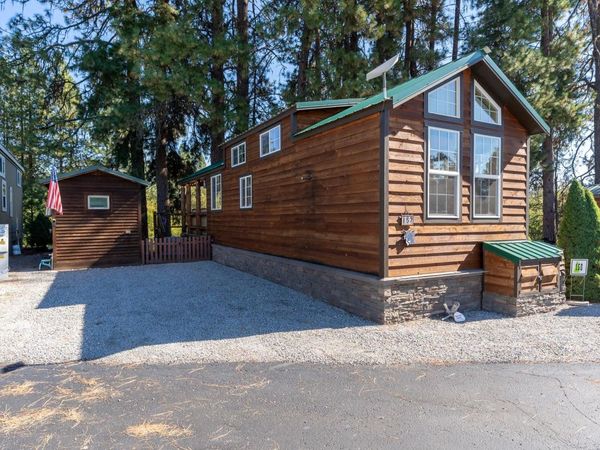 157 S Tall Pine Loop, Usk, WA 99180