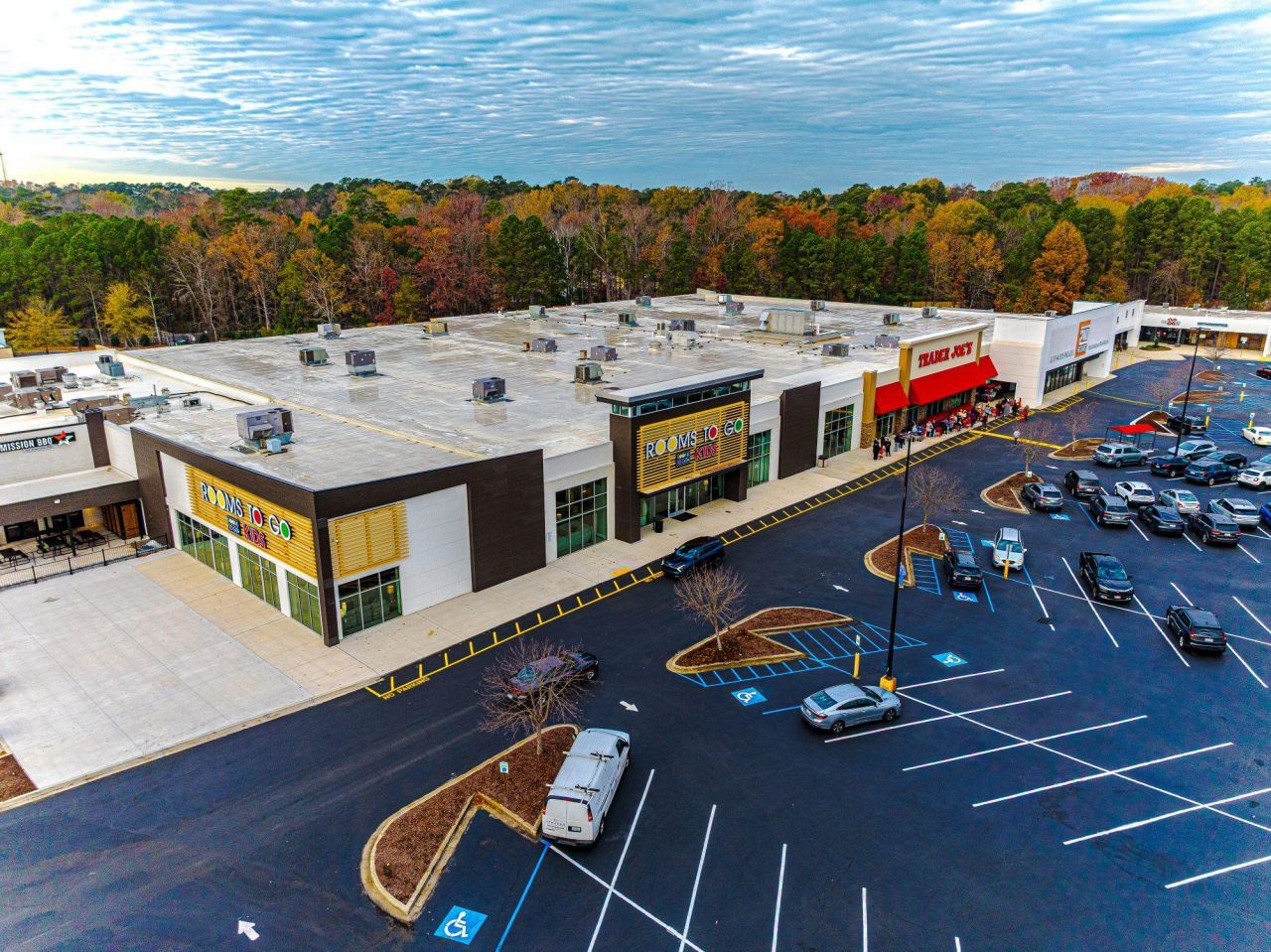 275 Harbison Boulevard Photo 4