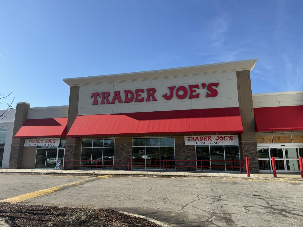 275 Harbison Boulevard Photo 6